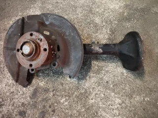 Mangueta izquierda BMW E30