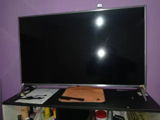 Televisión LG Negra