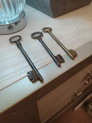 Llaves decorativas  1 llave 5€ las 3 serán 10