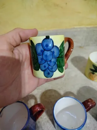 Juego de 6 tazas de cerámica con frutas