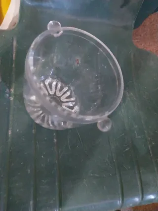 Recipiente de cristal decorativo