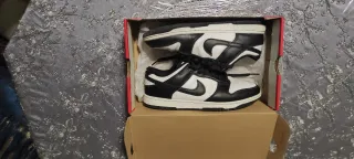 Nike Dunk Panda