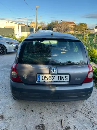 Renault Clio 2005