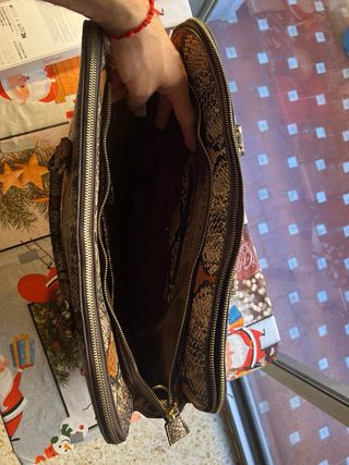 Bolso portátil estampado piel serpiente