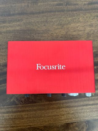 Focusrite Scarlett 2i4 2nd Gen Interfaz Audio