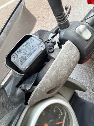 Yamaha Majesty 125 Plata