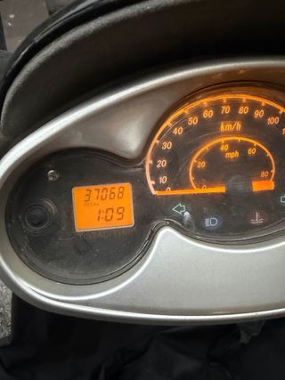 Yamaha Majesty 125 Plata