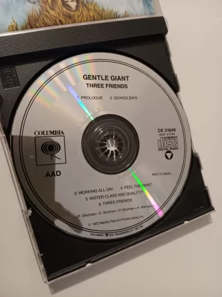 Gentle Giant Three Friends CD