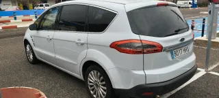 Ford S-MAX 2012