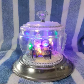 Esfera cristal decorada ancianos