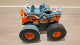Camión Hot Wheels RC Rhinomite