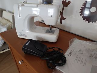 Máquina de coser Selecline sin usar