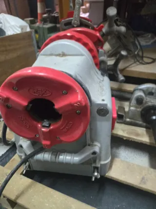 Herramientas de instalaciones electricas, agua, et