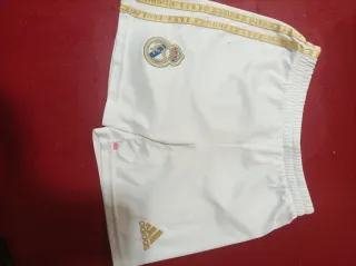 Pantalones cortos Real Madrid niño 7 años