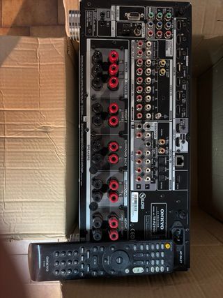 Receptor A/V Onkyo TX-RZ1100 Negro y mando.