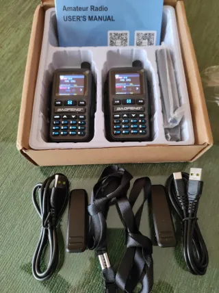 Pack 2 walkies mini largo alcance NUEVOS UHF VHF