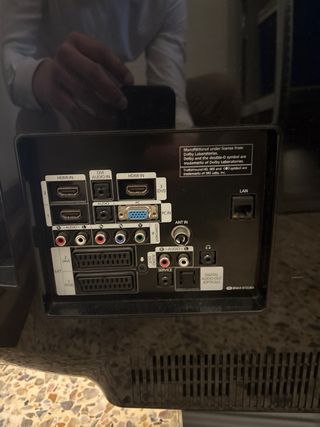 TV Samsung 47 pulgadas averiada