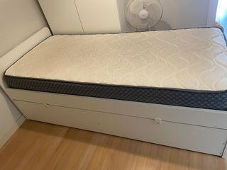 Cama nido IKEA SLÄKT blanca con 2 colchones