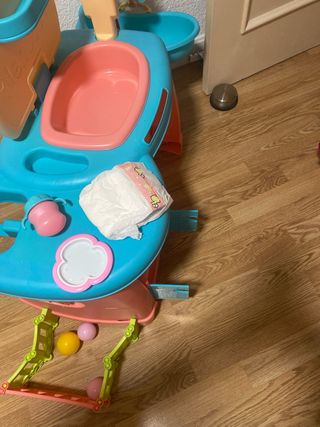 Cambiador y bañera Nenuco