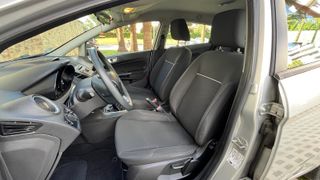 Ford Fiesta 1.25 82cv de 2013 con 110.000km