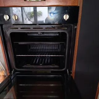 Horno de gas moderno