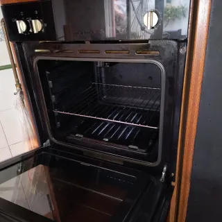 Horno de gas moderno