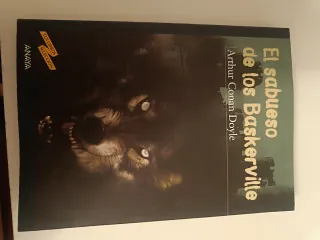 Libro el sabueso de los Baskerville