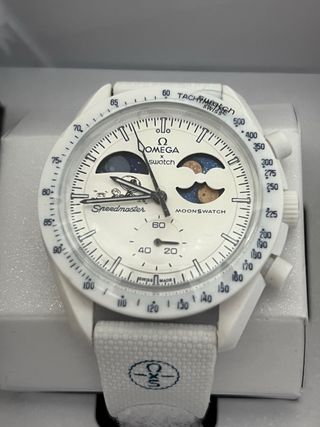 Swatch Mission to Earthphase Moonshine Gold