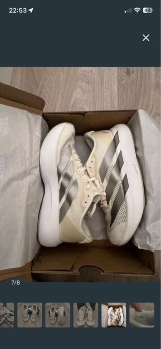 Zapatilla Adidas Adizero Evo SL Beige/Blanca.