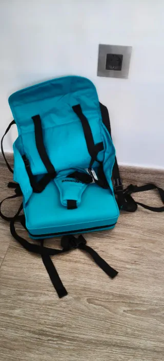 Trona elevador de viaje para bebé