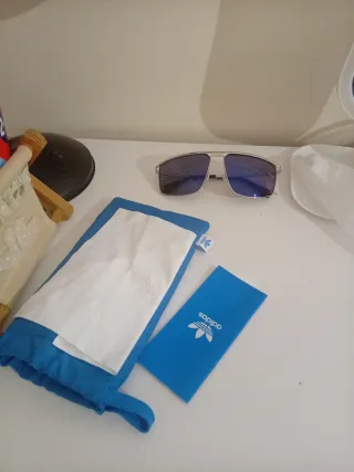 Occhiali da sole Adidas uomo donna