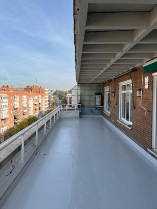 ~SERVICIO DE PINTURA EN MADRID O FUERA DE MADRID .