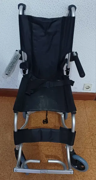 Silla para persona con poca movilidad