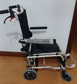 Silla para persona con poca movilidad