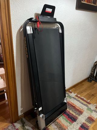 Cinta de correr negra plegable