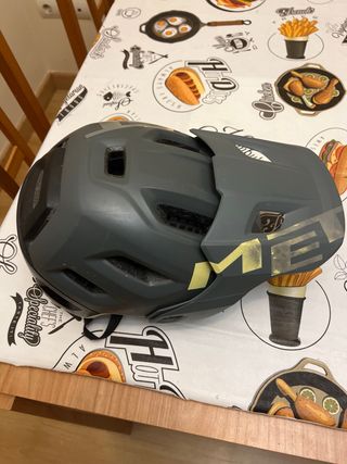 Casco MET y Botas Ciclismo bota talla 44