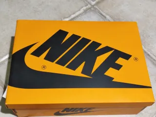 Scarpe Air Jordan 1 High Giallo/Nero