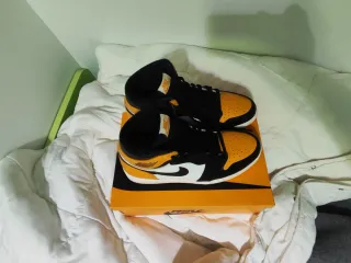 Scarpe Air Jordan 1 High Giallo/Nero