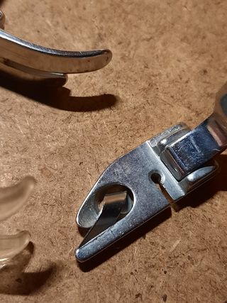 Piedini Necchi in metallo PREZZO DI UNO