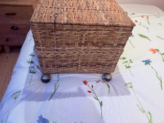 Cesto Baúl Ratan con Ruedas