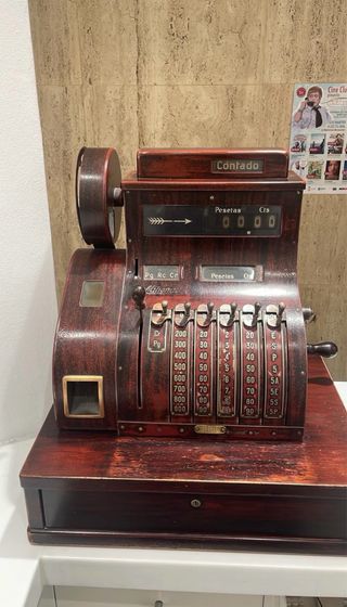 Caja Registradora Antigua National Restaurada