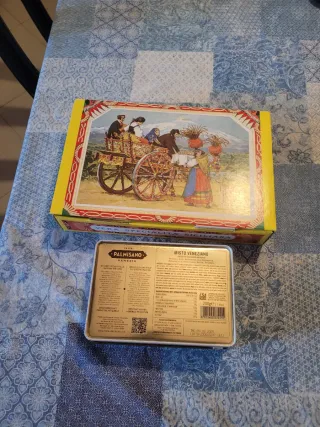 Lotto scatole latta e cartone