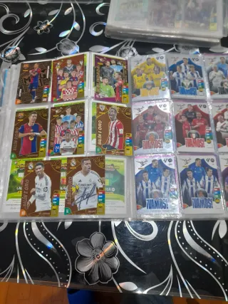 Cromos de fútbol Panini Adrenalyn/2024/2025 300 cr