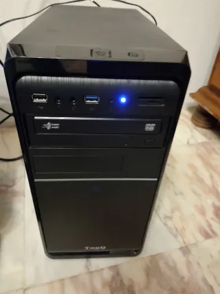 Ordenador de sobremesa TQC