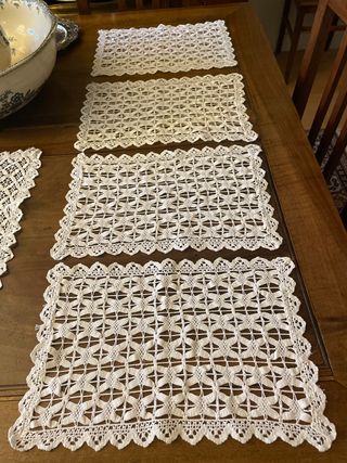 4 Tapetes Artesanales blancos