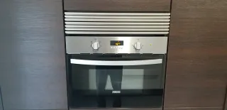 Horno Microondas Zanussi BH32CF2