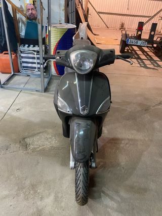 Piaggio Liberty 125cc Negra