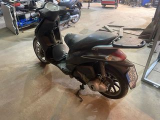 Piaggio Liberty 125cc Negra