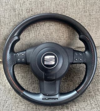 Moldura Volante Seat Leon FR CUPRA