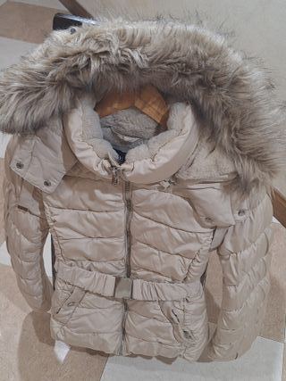 Abrigo acolchado Stradivarius invierno